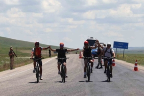 terorsuz-turkiye-icin-20-km-pedal-cevirdiler-2et5Dbt7.jpg