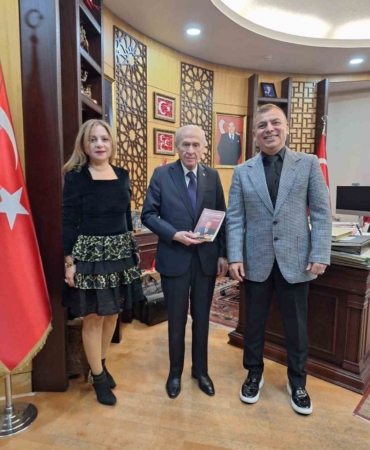 terorsuz-turkiye-sureci-kitaplasti-profesor-kardeslerden-akademik-analiz-F6zjcVaY.jpg