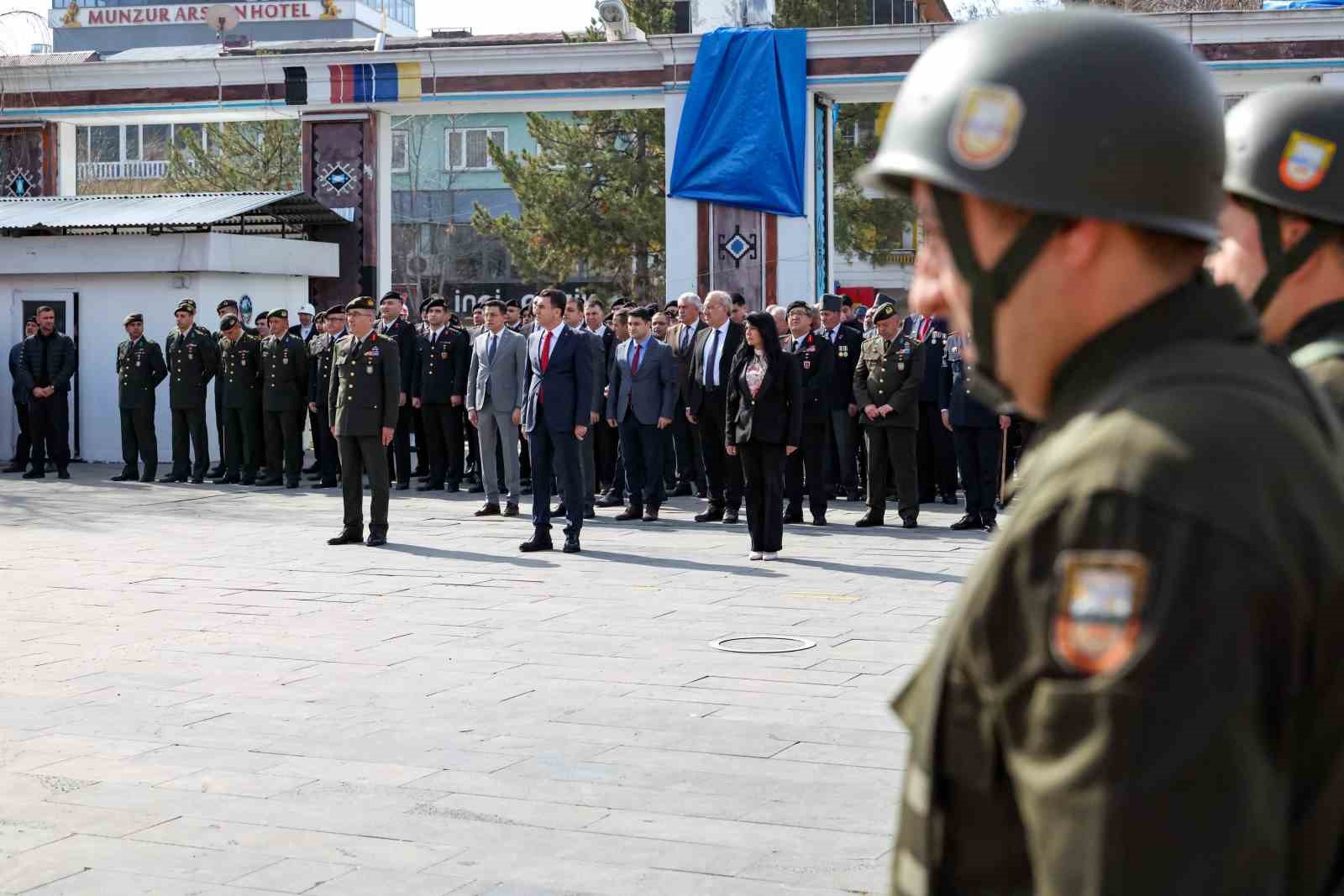Terörsüz Türkiye süreciyle 30 yıl sonra aynı noktada 18 Mart töreni 15 terorsuz turkiye sureciyle 30 yil sonra ayni noktada 18 mart toreni 11
