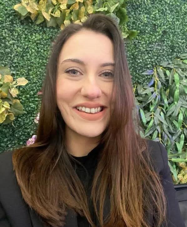 Ters yönde gelen aracın çarpmasıyla hayatını kaybeden 2 kişi son yolculuğuna uğurlandı 12 ters yonde gelen aracin carpmasiyla hayatini kaybeden 2 kisi son yolculuguna ugurlandi 8 RjJl8ZJs