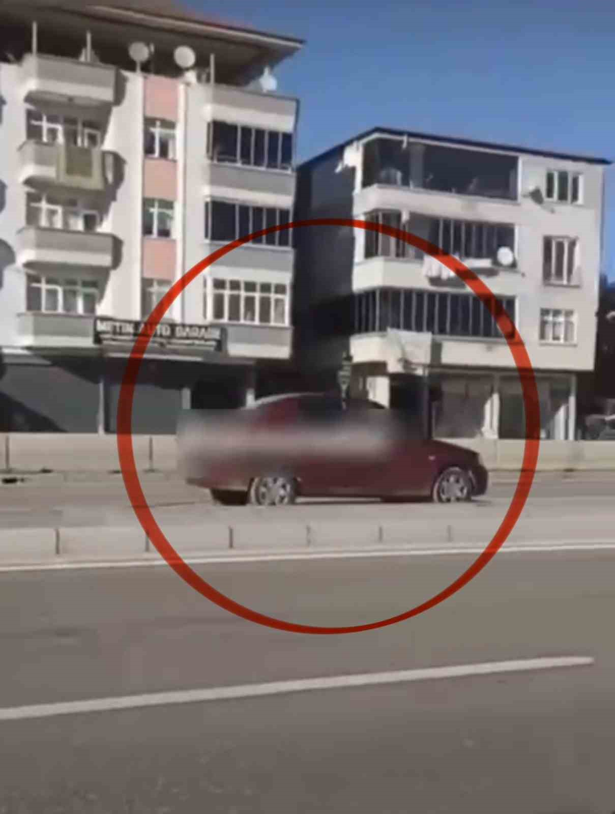 Ters yöne giden sürücüye 9 bin 267 TL ceza 6 ters yone giden surucuye 9 bin 267 tl ceza 2 IRfATVbf