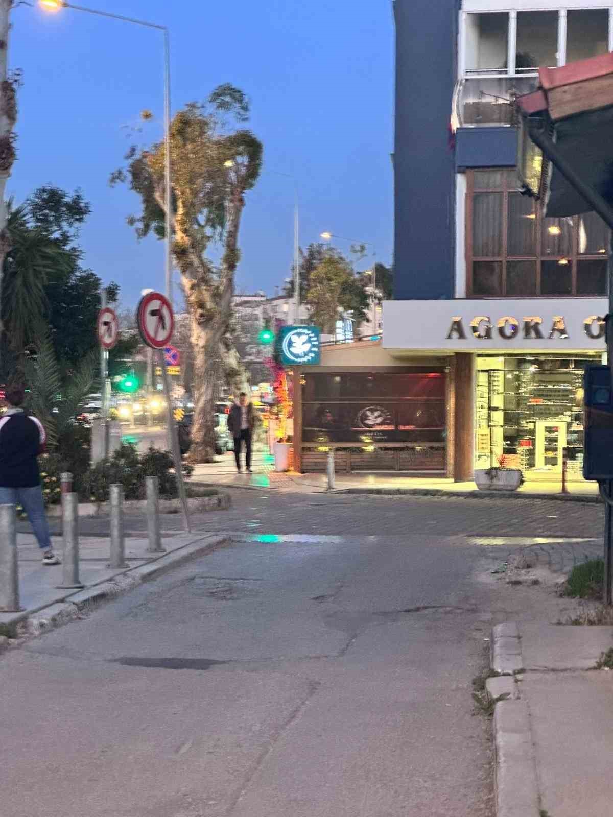 ters yone giren surucunun kural ihlali arac kamerasina yansidi 3 GIHbUuaD