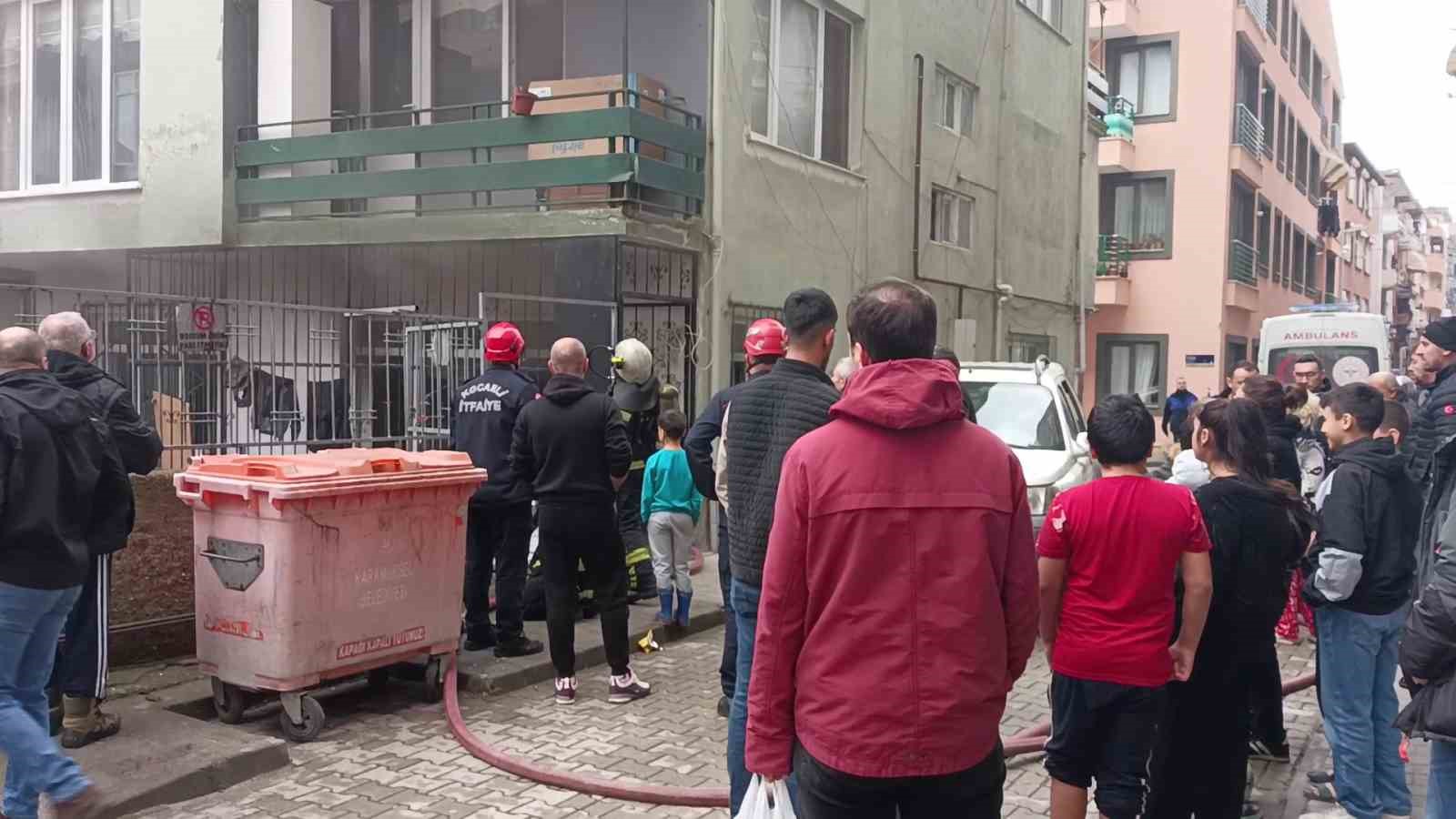 tersane iscilerinin kaldigi evde yangin 1