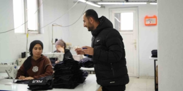 tersine-goc-metropolden-koyune-dondu-kurdugu-fabrika-ile-genclerin-istihdam-umudu-oldu-mN16NWfh.jpg