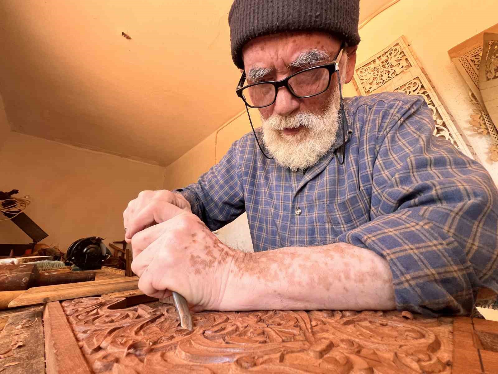 tescilli maras rahleleri ustalarin ellerinde gelecege tasiniyor 0 bO9FY4kZ