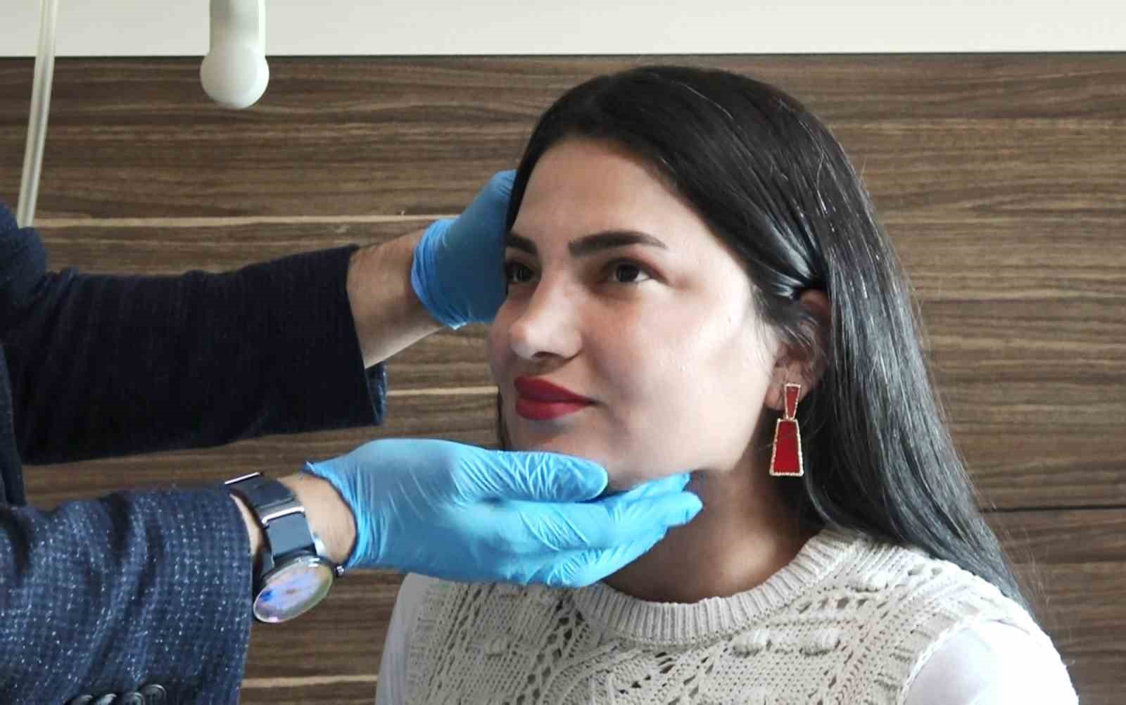Teşhis için 1,5 yıl dolaştı, çözümü Samsun’da 15 dakikalık operasyonla buldu 4 teshis icin 15 yil dolasti cozumu samsunda 15 dakikalik operasyonla buldu 0 eUmiI5er