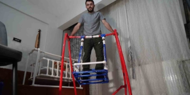 tesisatci-baba-adayindan-dogacak-bebegine-su-borusundan-besik-ve-salincak-KBTaYL42.jpg