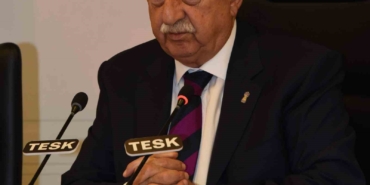 tesk-baskani-palandoken-ogretmenlerimiz-yarinlara-birakacagimiz-en-degerli-mirasin-mimarlaridir-AWUiNzWb.jpg