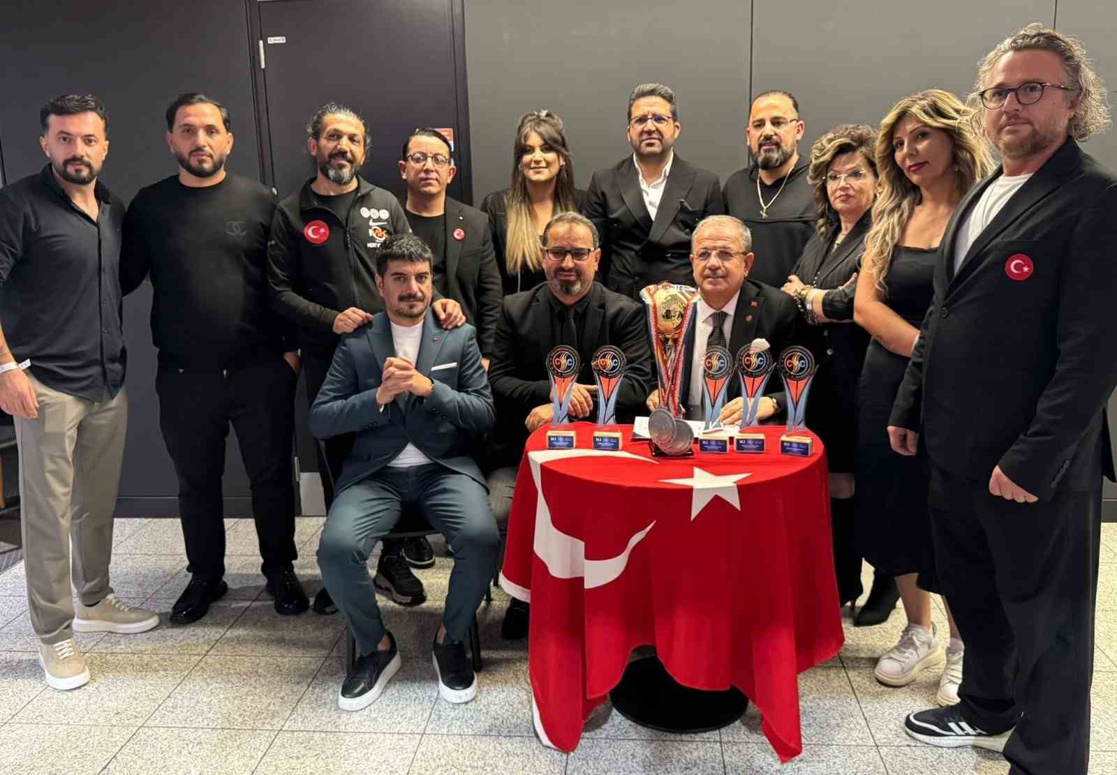 tesk baskani palandoken turk kuaforleri dunya sahnesinde bayragimizi dalgalandirdi 1 rpcs3ghu