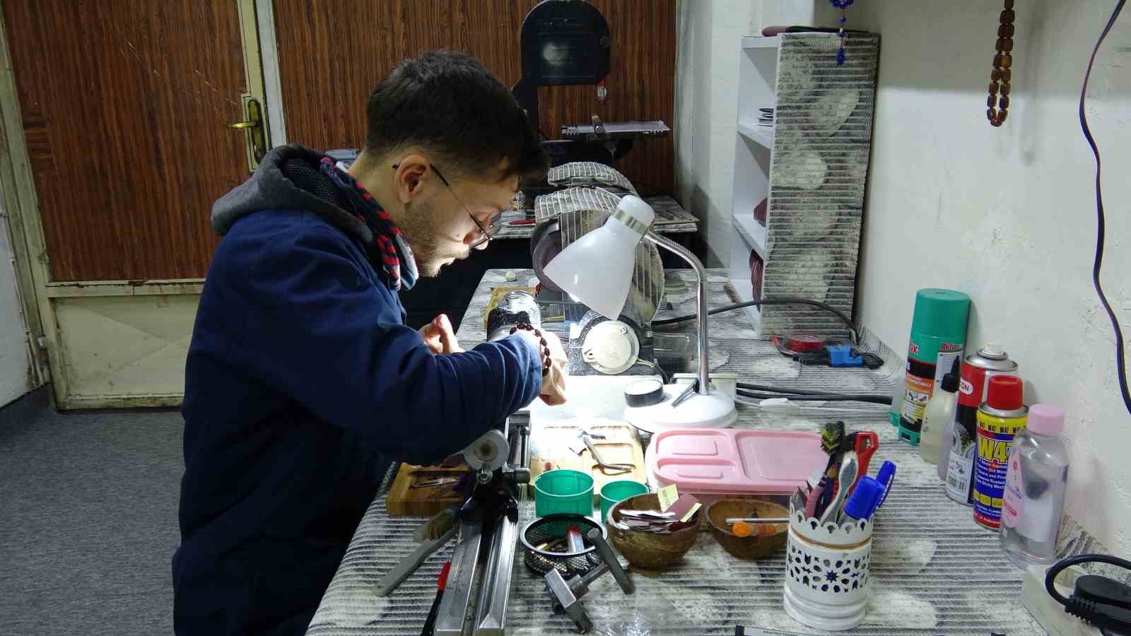 tespih meraklisi genc hobisini ustaliga donusturdu 1 hzQqqZzT