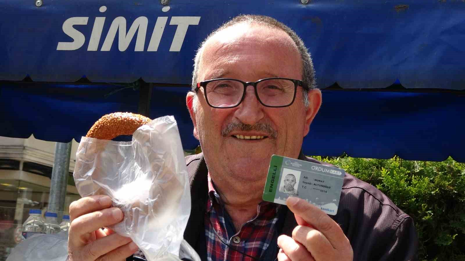 tezgahi kucuk gonlu buyuk engelli simitci 6 ktZlaUPw