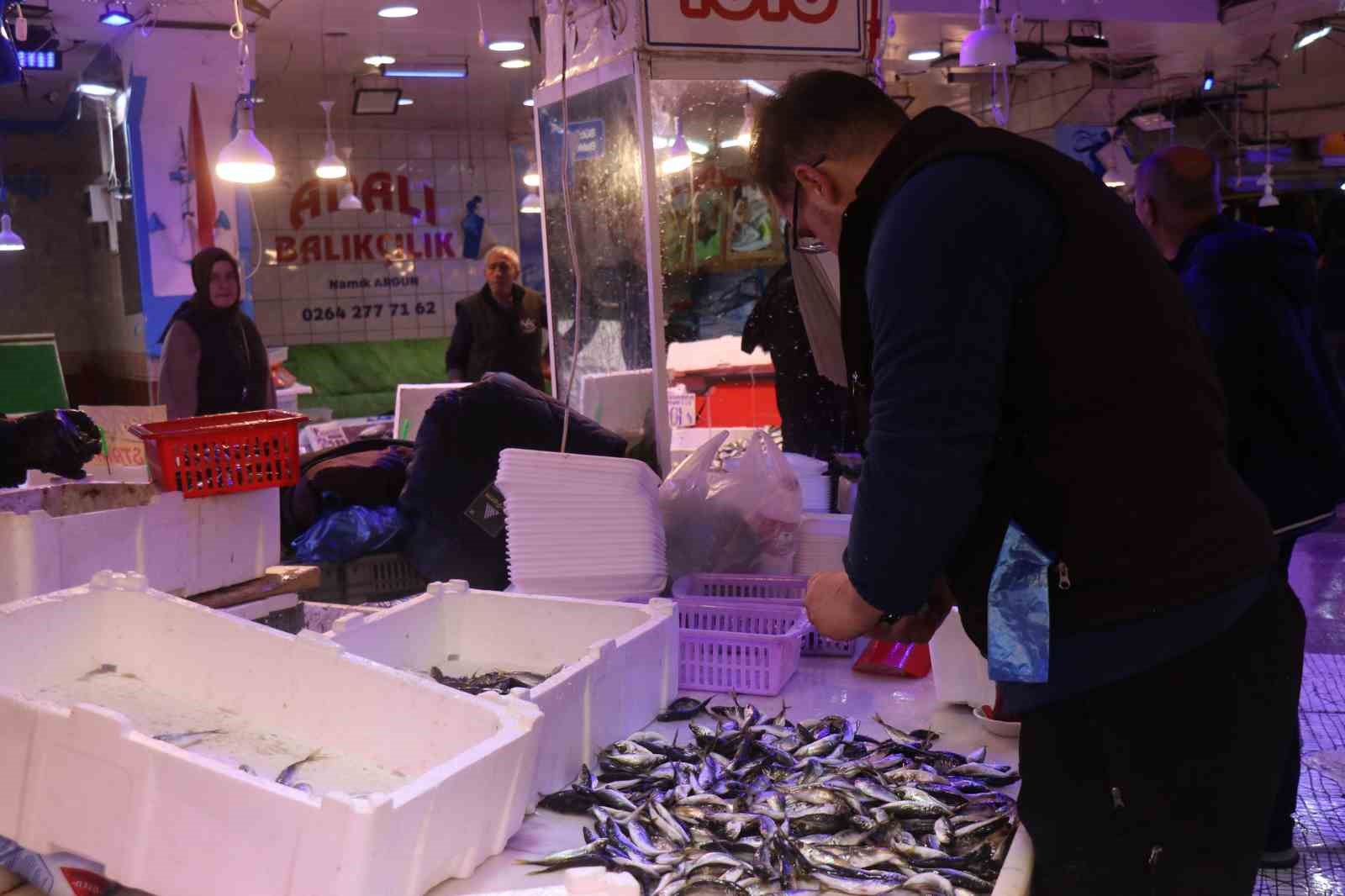tezgahlar istavritle doldu fiyatlar dibi gordu 3