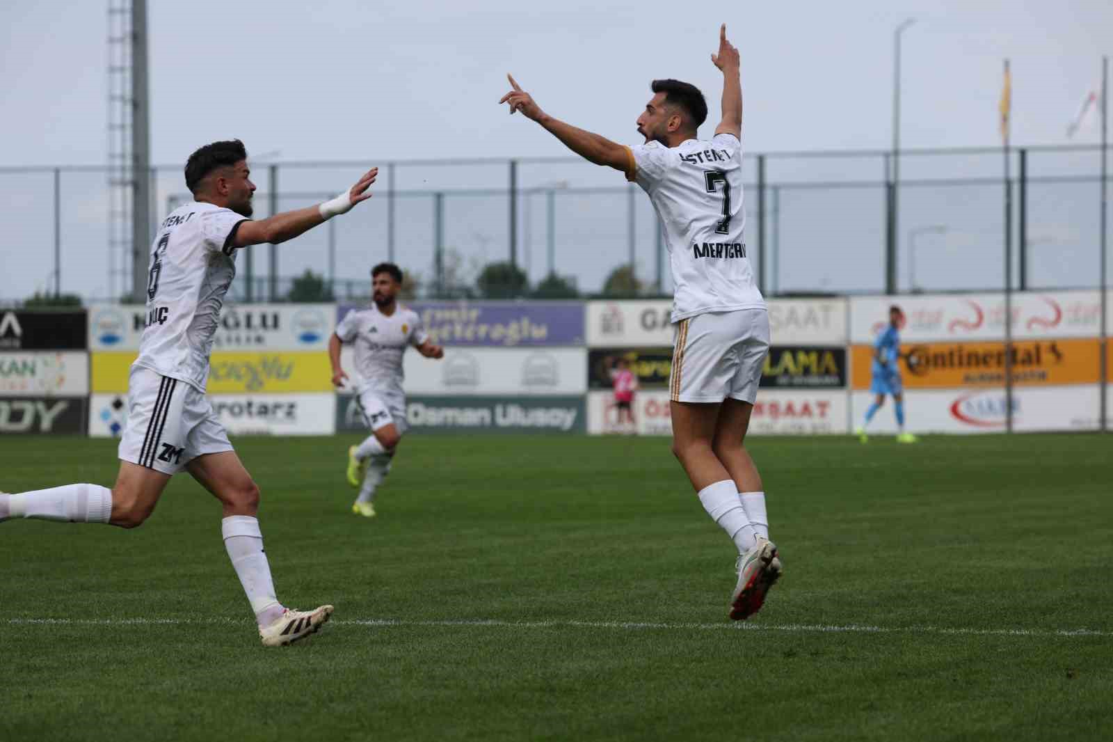 tff 2 lig 1461 trabzon fk 0 aliaga fk 3 10 FLstQtbh
