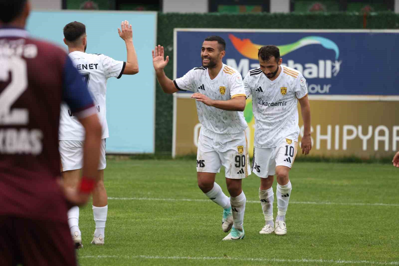 tff 2 lig 1461 trabzon fk 0 aliaga fk 3 12 UAE3ilBW