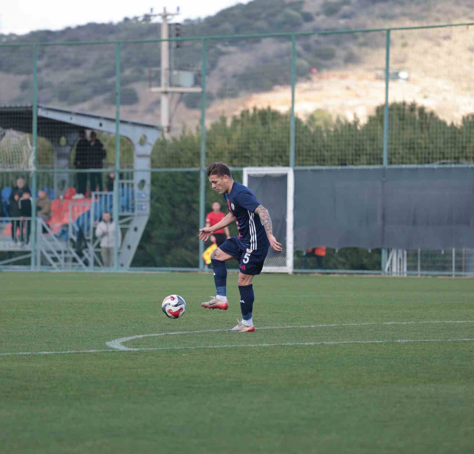 tff 2 lig altinordu 0 adana 01 futbol kulubu 3 3 fbmXJ8MV