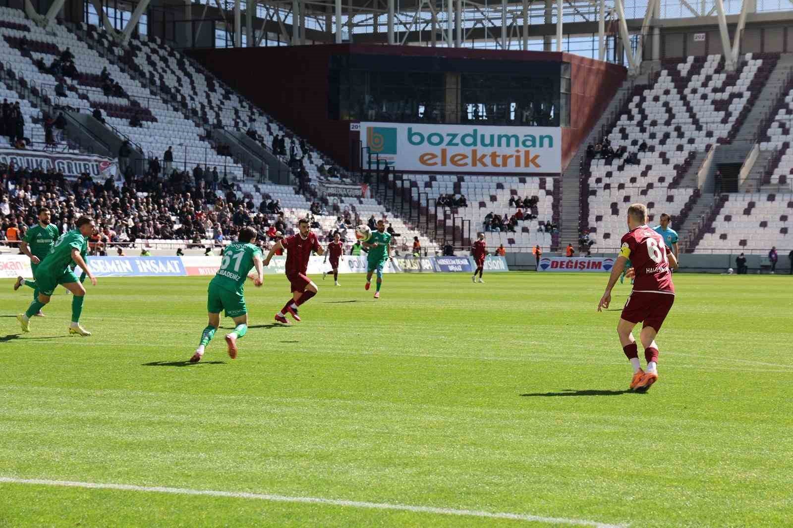 TFF 2. Lig: Elazığspor: 1 - Muğlaspor: 0 6 tff 2 lig elazigspor 1 muglaspor 0 2 HwITv4cs