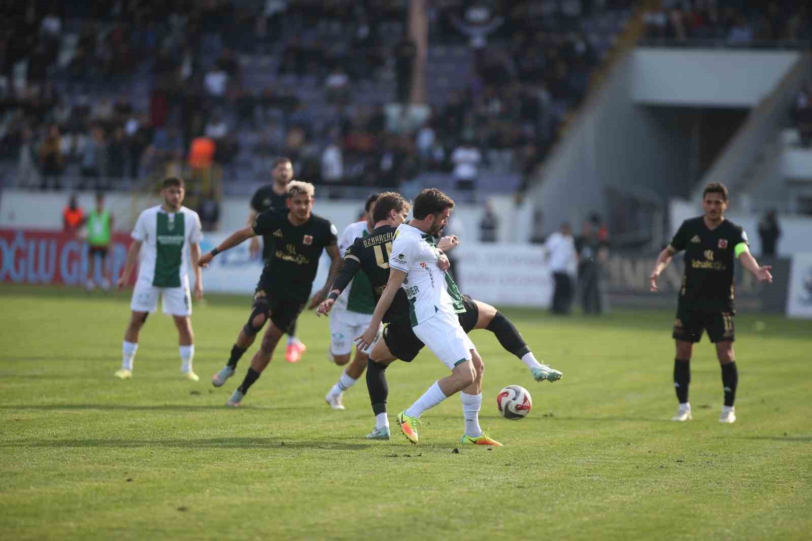tff 2 lig gebzespor 4 bursaspor 1 13 8VAegcJ5