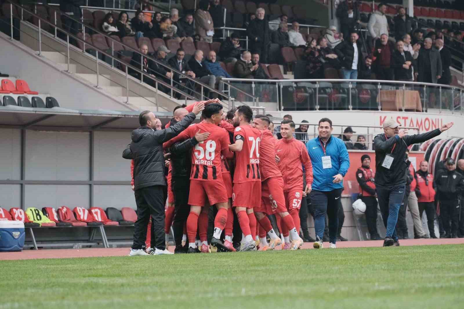 tff 2 lig gmg kastamonuspor 7 altinordu 1 2 37vLr9Jr