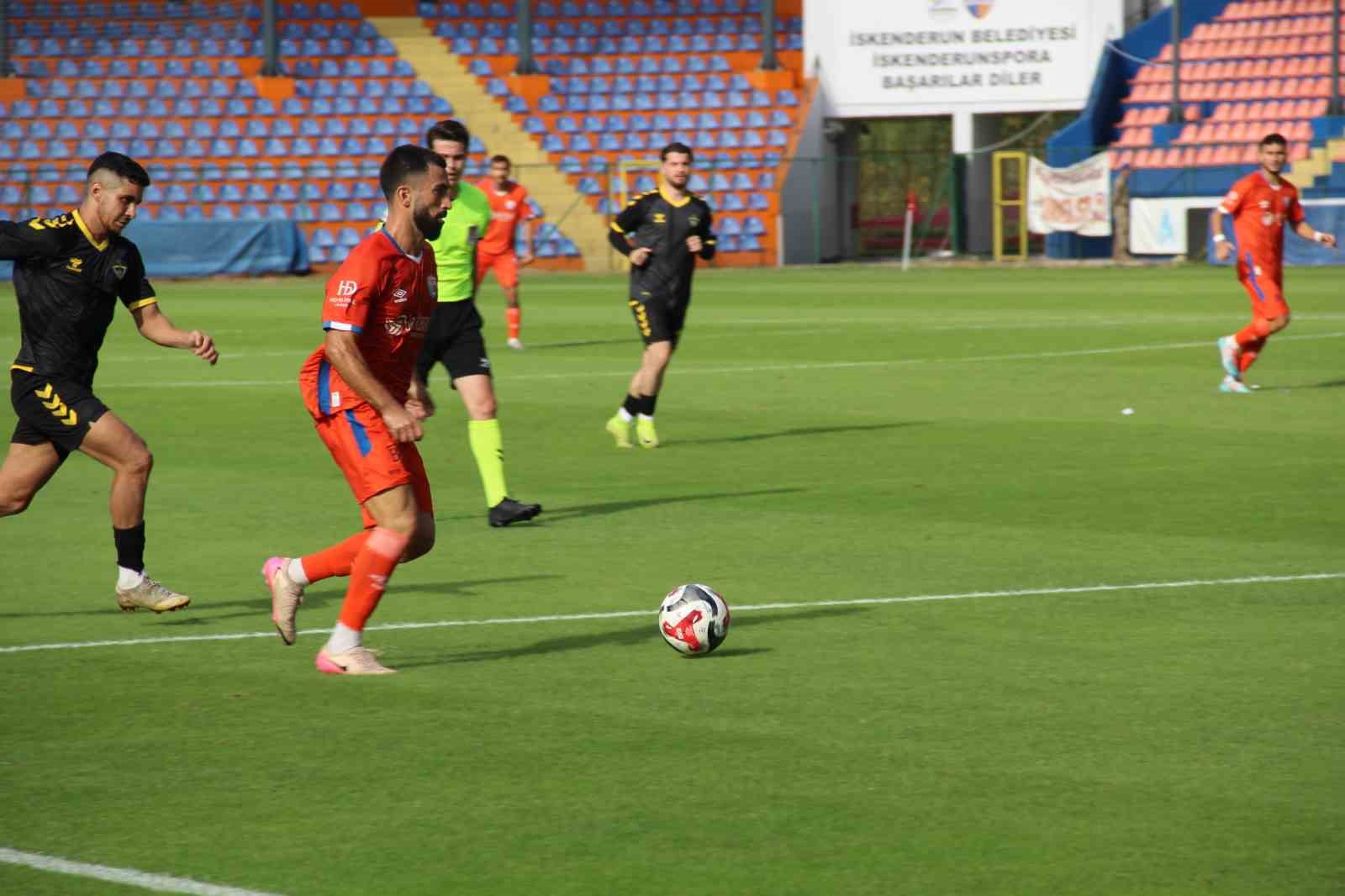 TFF 2. Lig: İskenderunspor: 2 - Beykoz Anadolu Spor: 0 6 tff 2 lig iskenderunspor 2 beykoz anadolu spor 0 2 mdeqSbnr