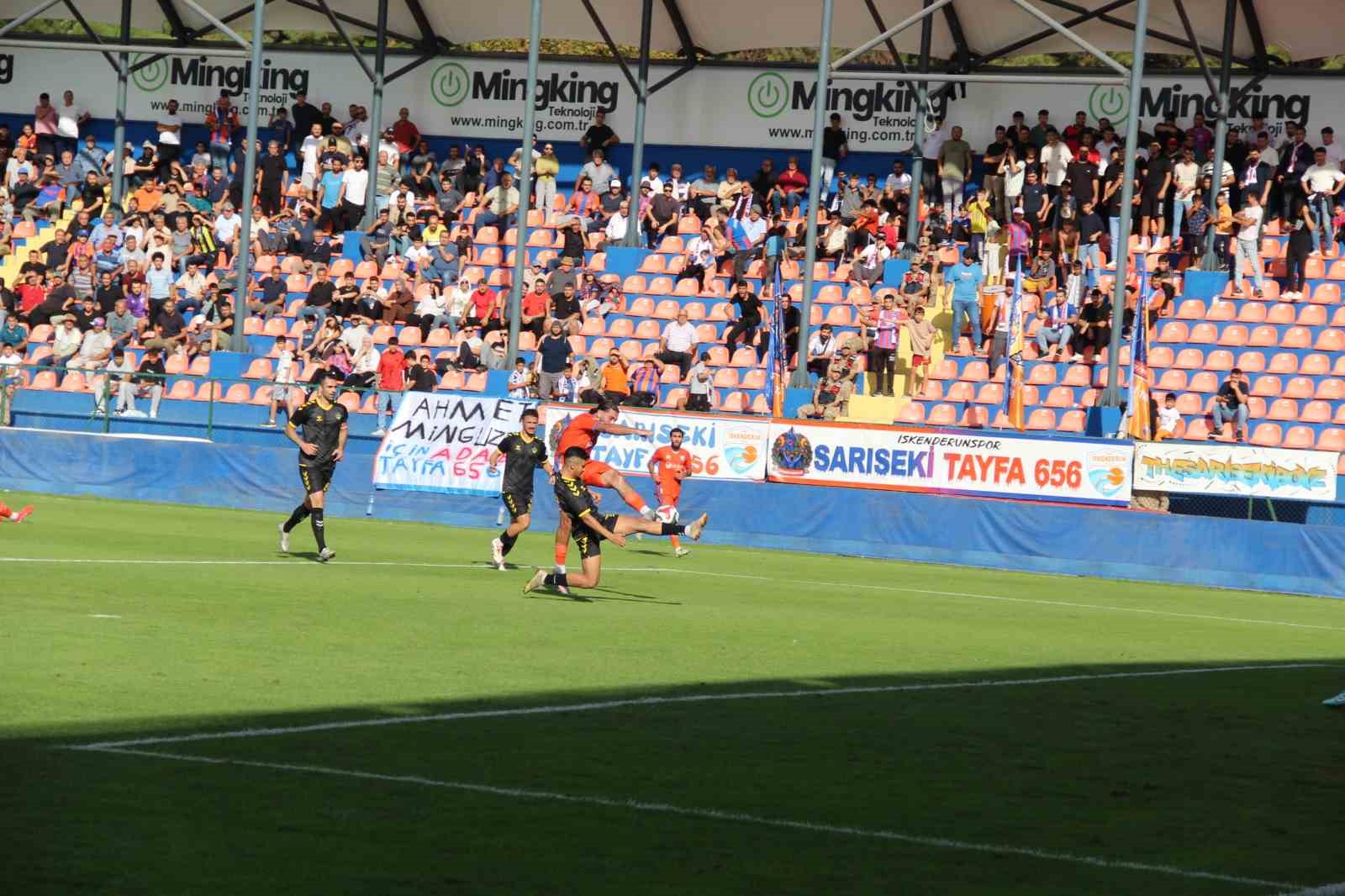 TFF 2. Lig: İskenderunspor: 2 - Beykoz Anadolu Spor: 0 7 tff 2 lig iskenderunspor 2 beykoz anadolu spor 0 3 28EcuYiG