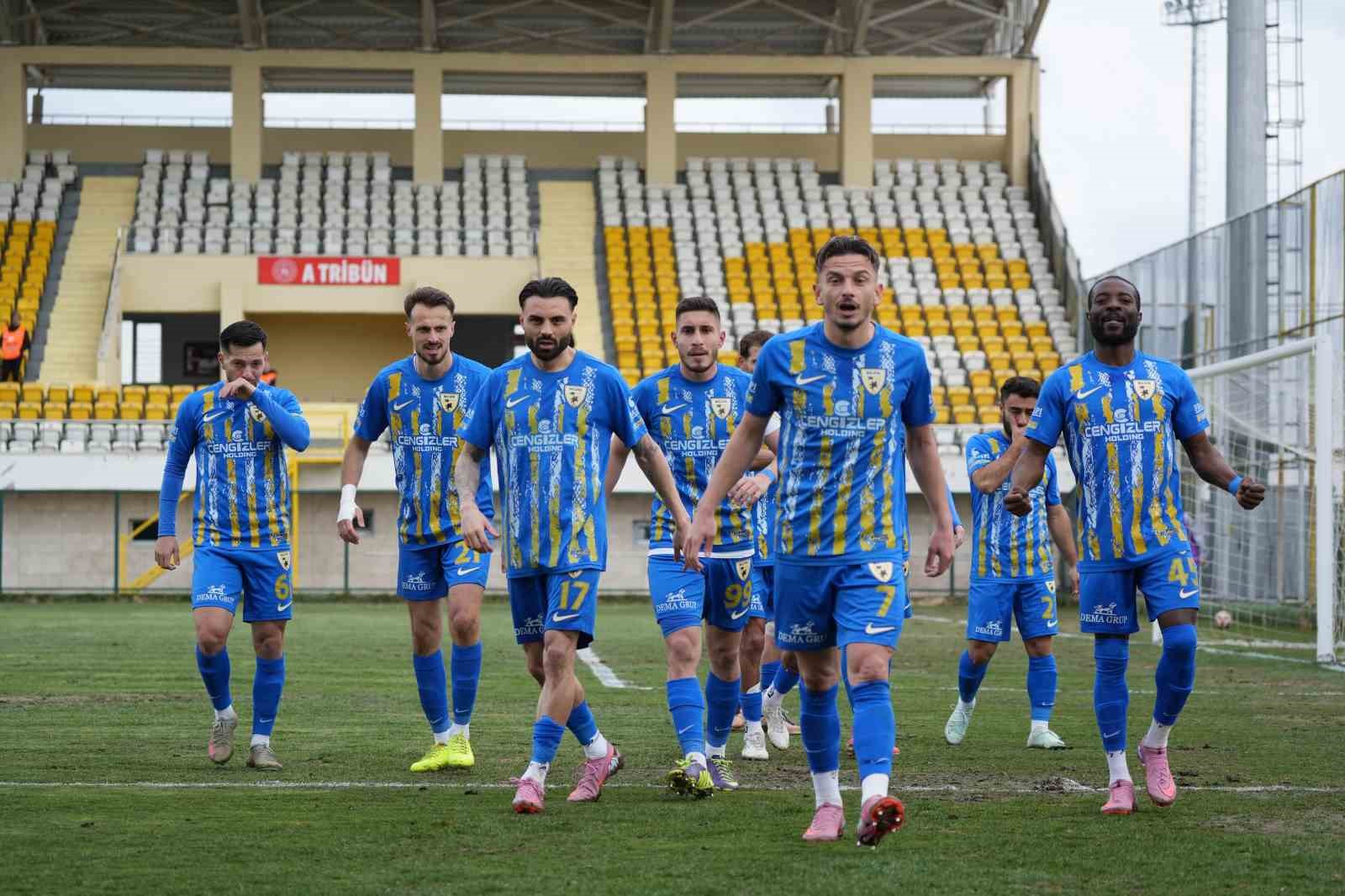 TFF 2. Lig: Muş Spor: 5 - Kahramanmaraş İstiklal Spor: 1 6 tff 2 lig mus spor 5 kahramanmaras istiklal spor 1 2 QXjfD3RS