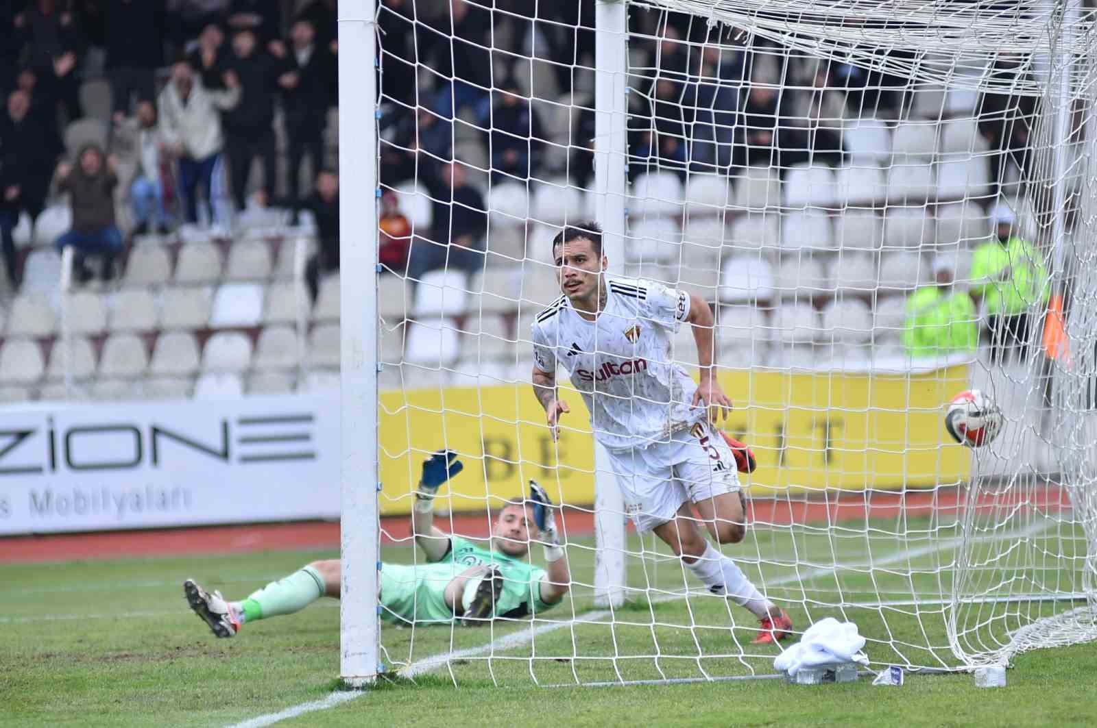 TFF 2. Lig: Sultan Su İnegölspor: 1 - Batman Petrolspor: 1 6 tff 2 lig sultan su inegolspor 1 batman petrolspor 1 2 XGXcDRjW