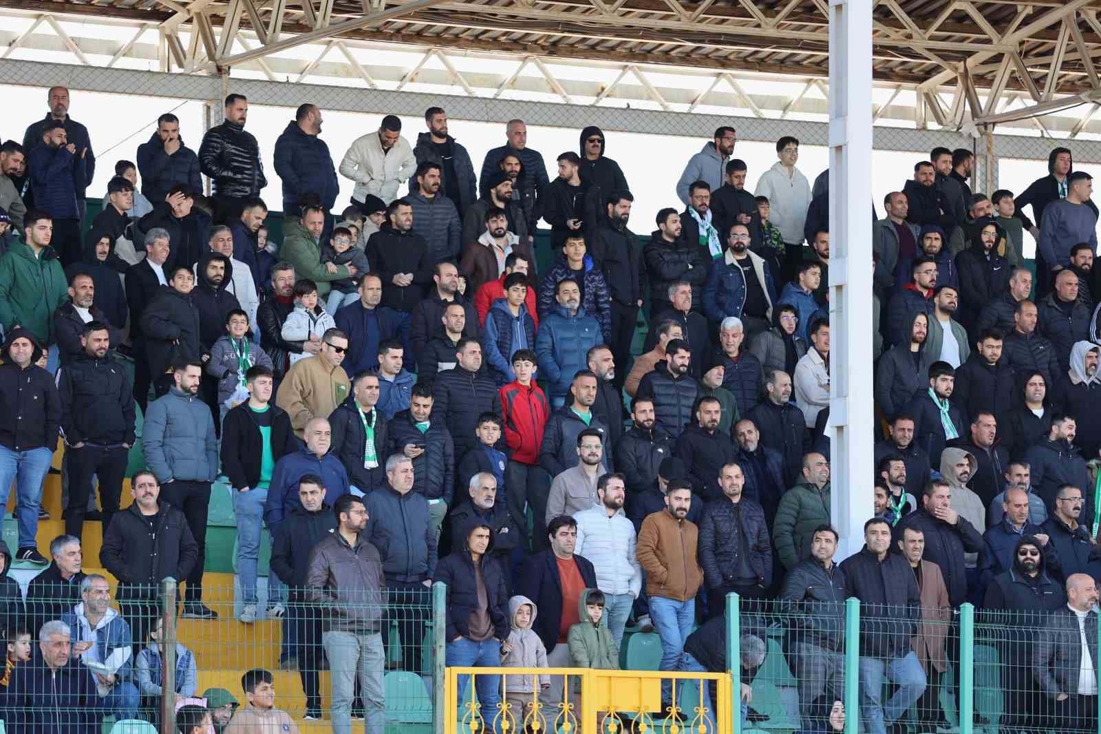 tff 3 lig 12 bingolspor 0 kirsehir fsk 1 1 DXTBq8Ug