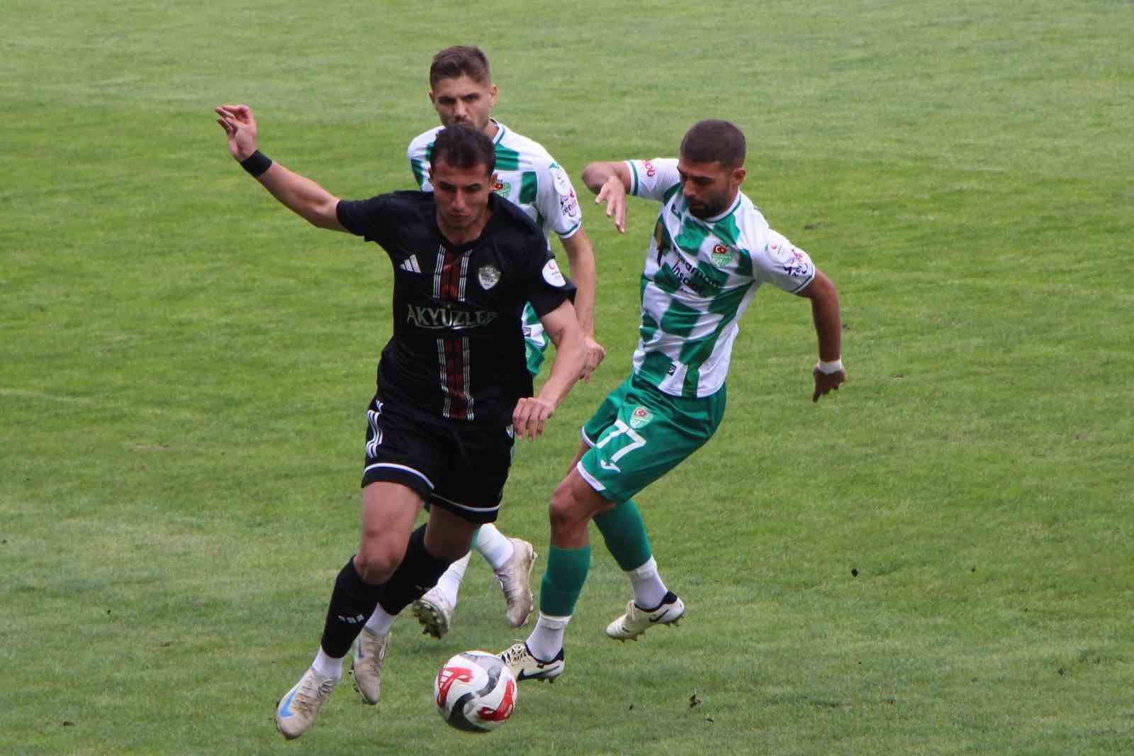 TFF 3. Lig: Amasyaspor: 3 - Yozgat Belediyesi Bozokspor: 1 6 tff 3 lig amasyaspor 3 yozgat belediyesi bozokspor 1 2 pjE2RRag