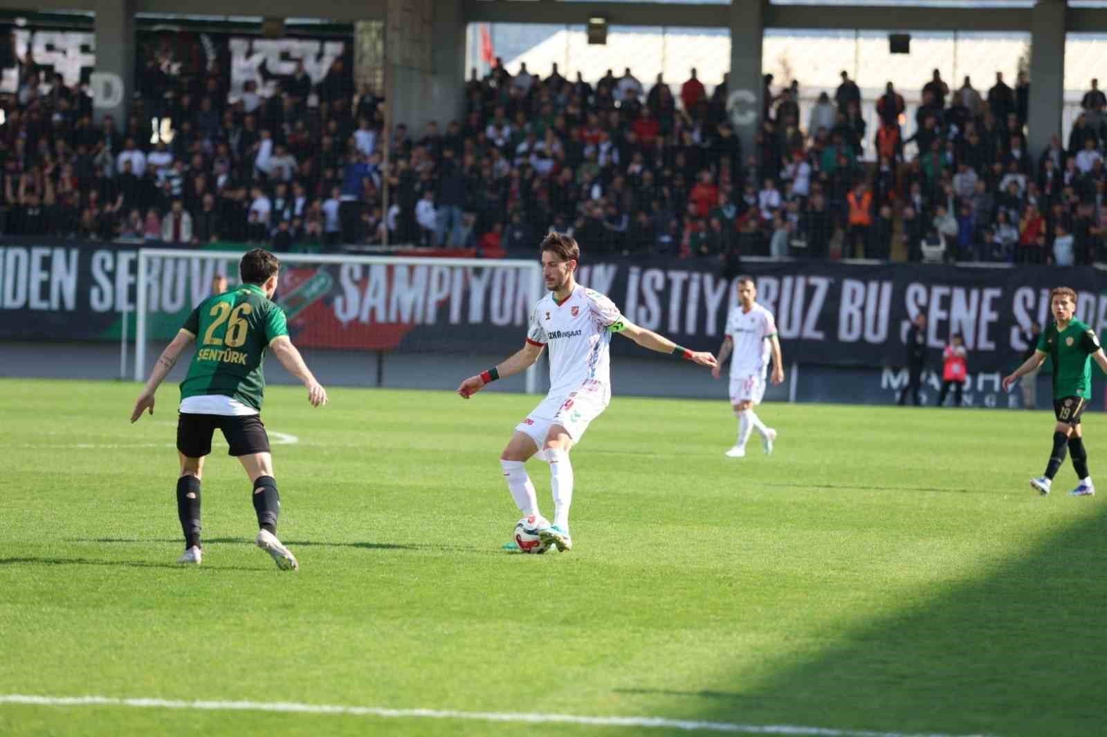 tff 3 lig bornova 1877 0 karsiyaka 5 3 HOz5dPGQ