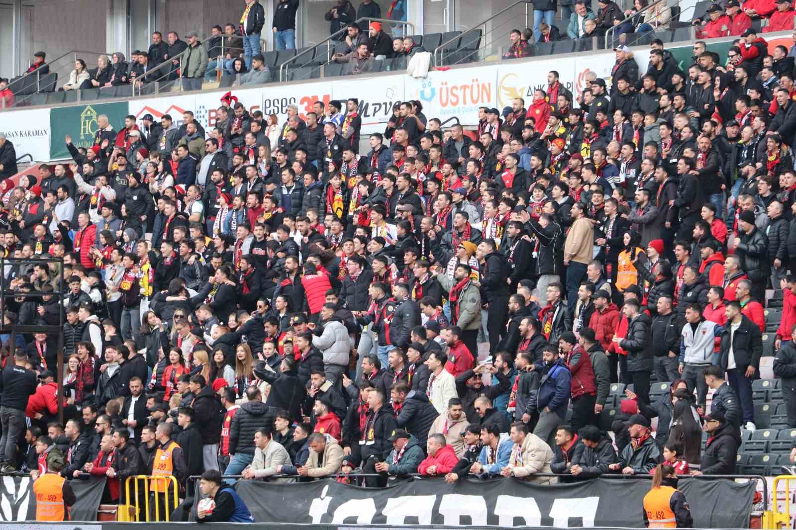 TFF 3. Lig Eskişehirspor: 2 - Tire 2021: 0 30 tff 3 lig eskisehirspor 2 tire 2021 0 26 LHR8l7Hq