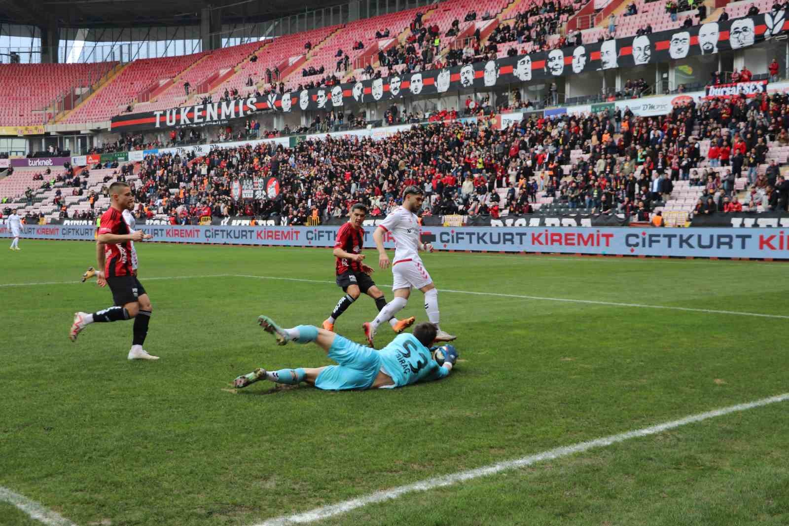 TFF 3. Lig Eskişehirspor: 2 - Tire 2021: 0 31 tff 3 lig eskisehirspor 2 tire 2021 0 27 WzrcJpp6