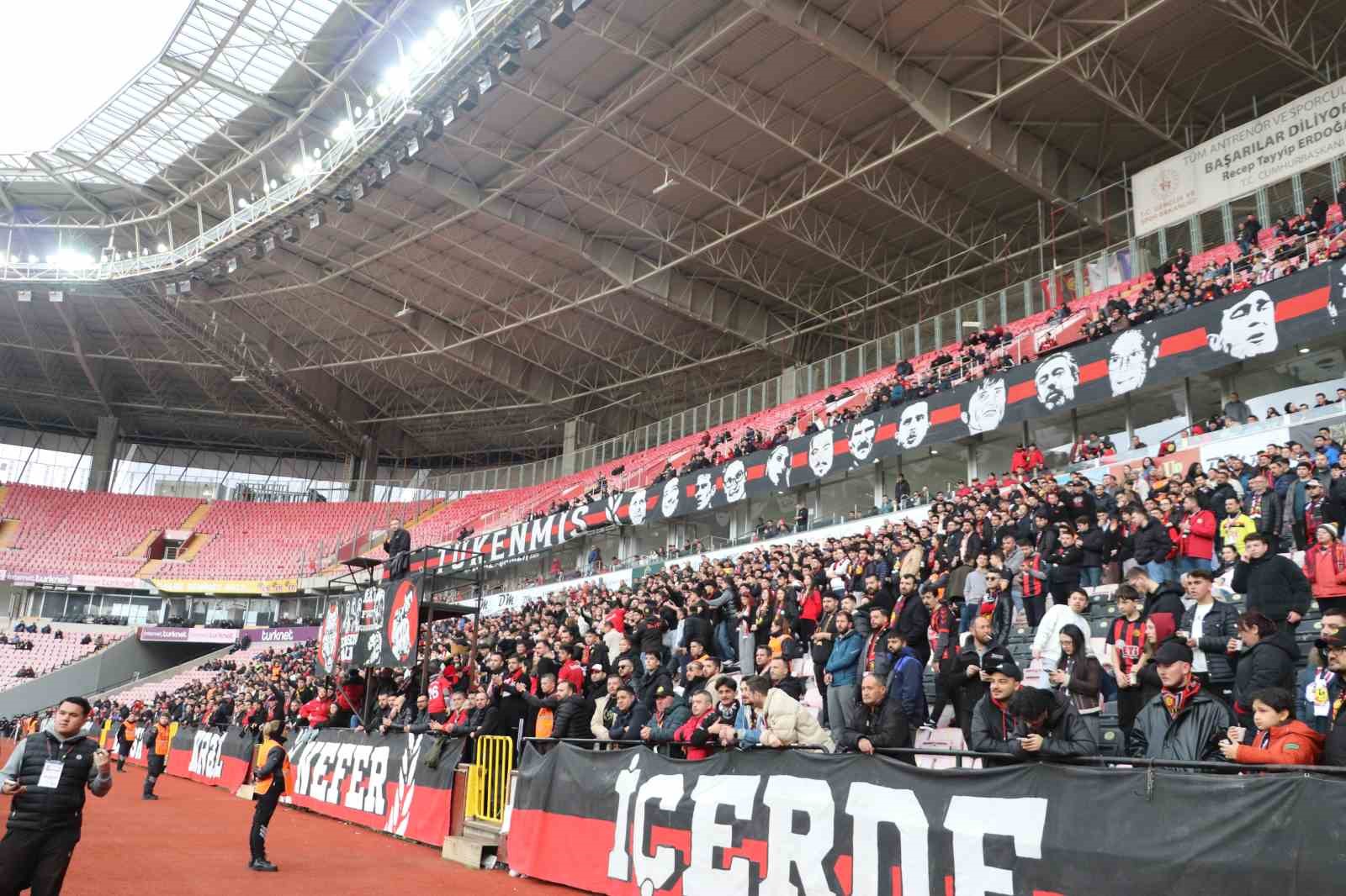TFF 3. Lig Eskişehirspor: 2 - Tire 2021: 0 9 tff 3 lig eskisehirspor 2 tire 2021 0 5 QY5mWsZ7