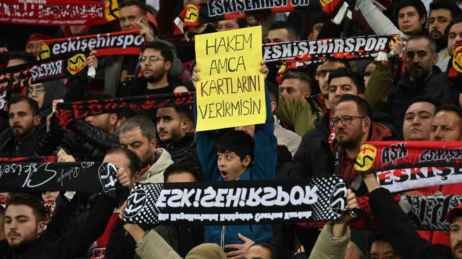 tff 3 lig eskisehirspor 3 karsiyaka 0 1 IQsK3CUr