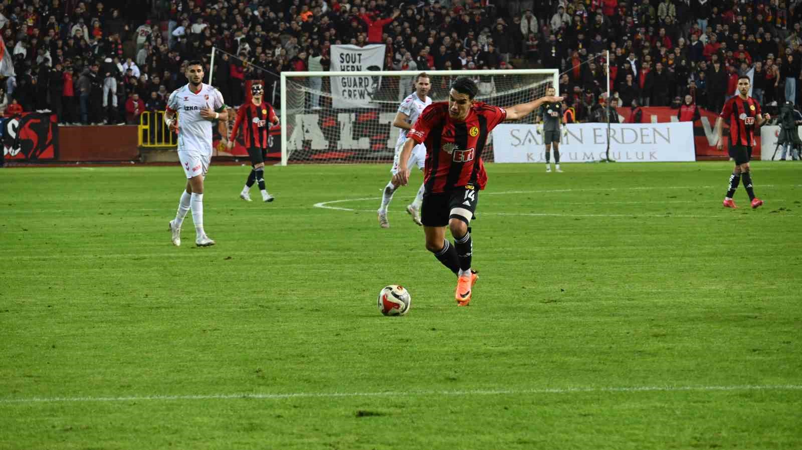 tff 3 lig eskisehirspor 3 karsiyaka 0 4 StijNACL