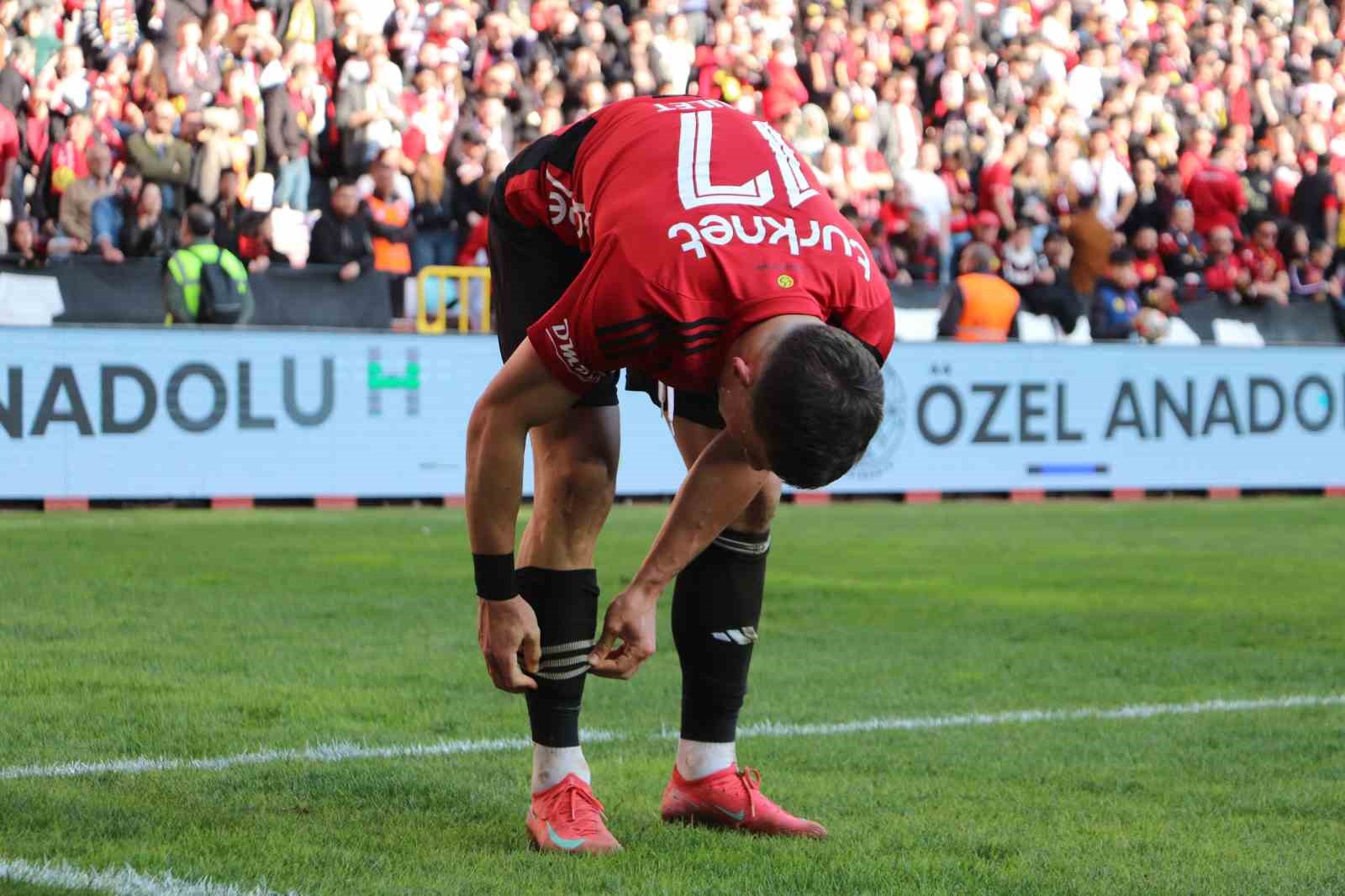TFF 3. Lig Eskişehirspor: 7 - Bornova 1877 Sportif Yatırımlar: 0 5 tff 3 lig eskisehirspor 7 bornova 1877 sportif yatirimlar 0 1 7UZUpLKG
