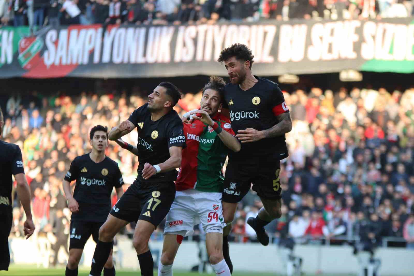 tff 3 lig karsiyaka 0 belediye kutahyaspor 1 8 9gfV23gF