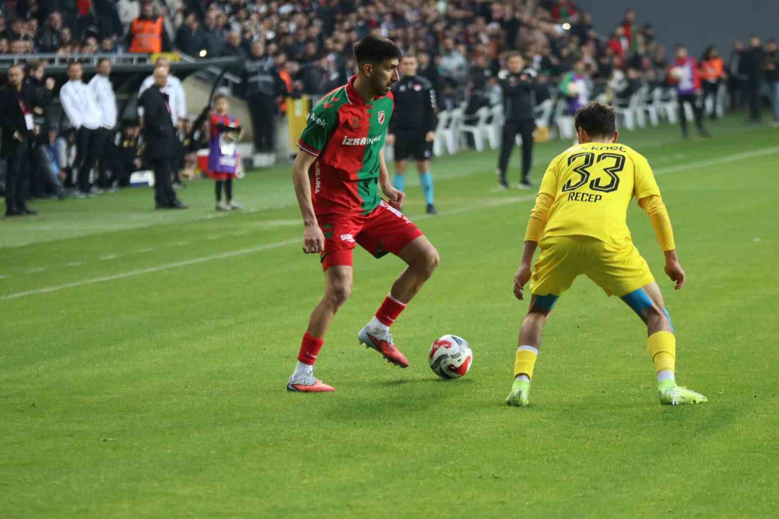 tff 3 lig karsiyaka 0 eskisehirspor 0 11 XbmfzgiJ