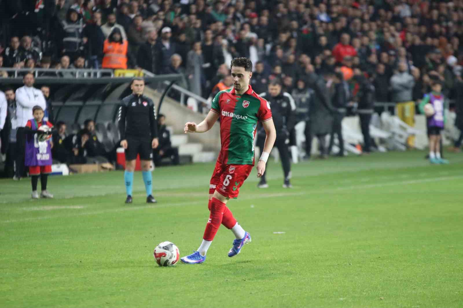 tff 3 lig karsiyaka 0 eskisehirspor 0 13 78F6EQRu