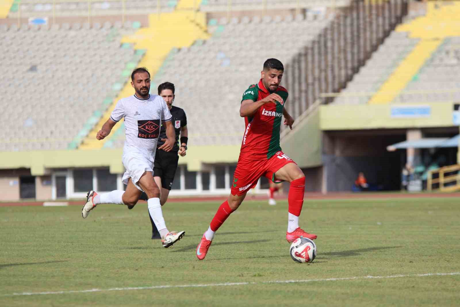 tff 3 lig karsiyaka 1 nazillispor 0 12 CvU2Svk1