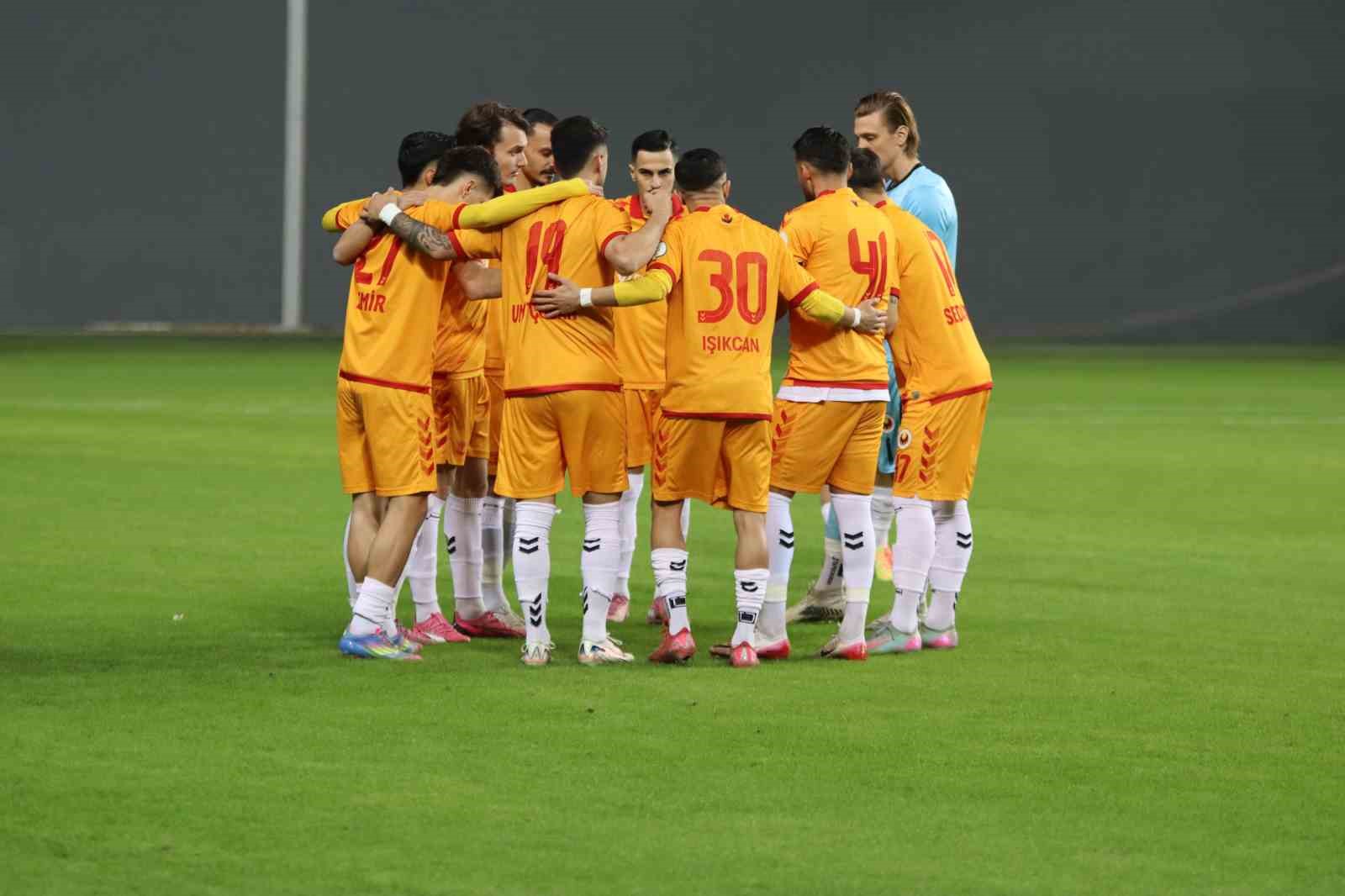 tff 3 lig karsiyaka 2 tire 2021 fk 1 2 I5nukL4n