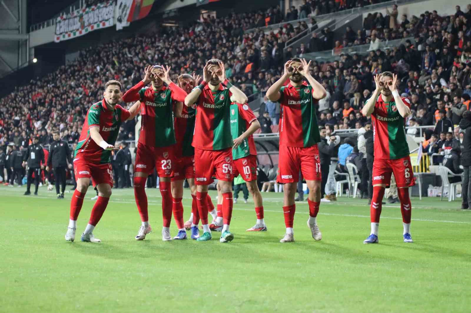 tff 3 lig karsiyaka 3 altay 1 10 L9vnmqXu