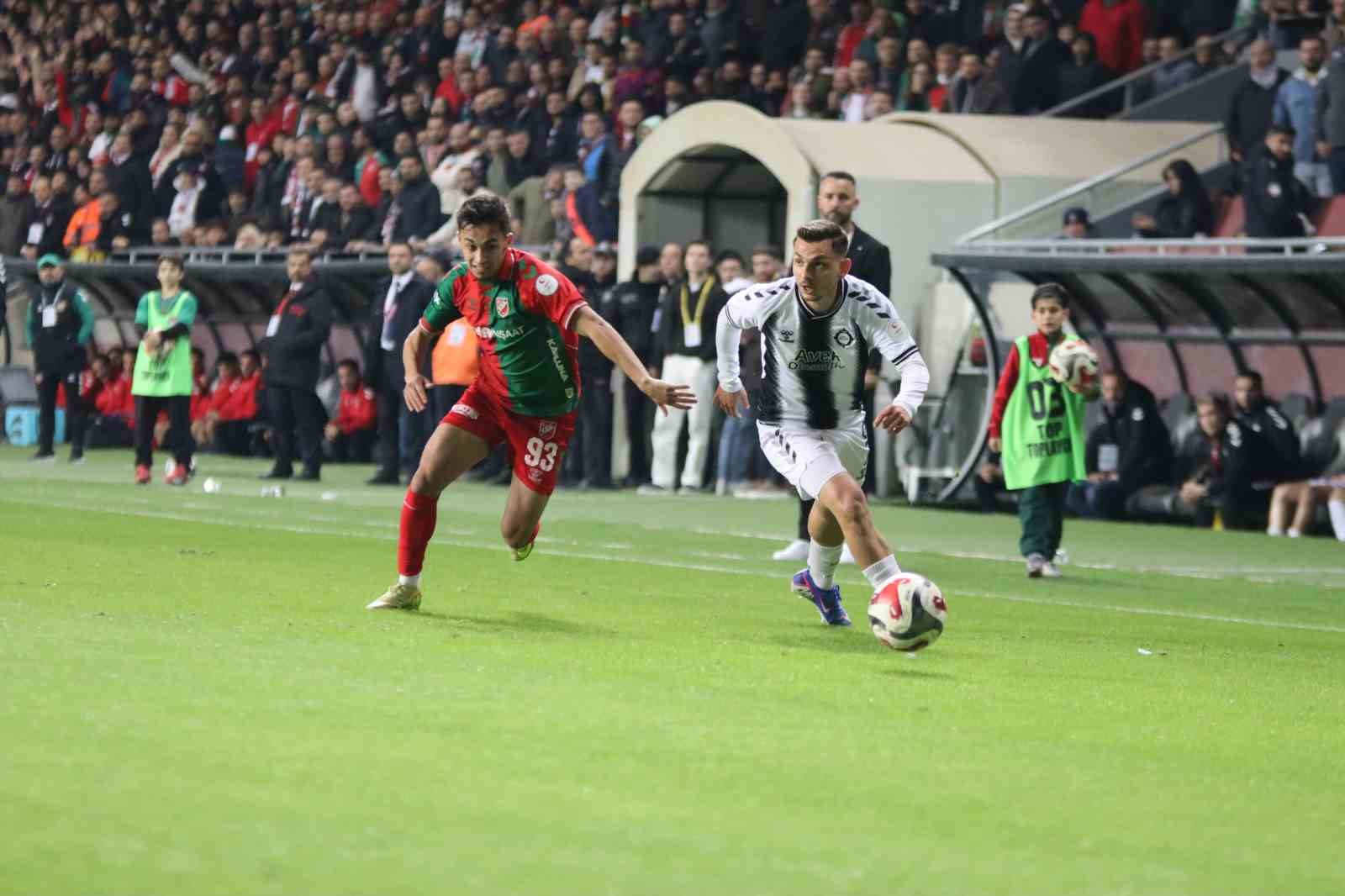 tff 3 lig karsiyaka 3 altay 1 11 BuDYjHzm