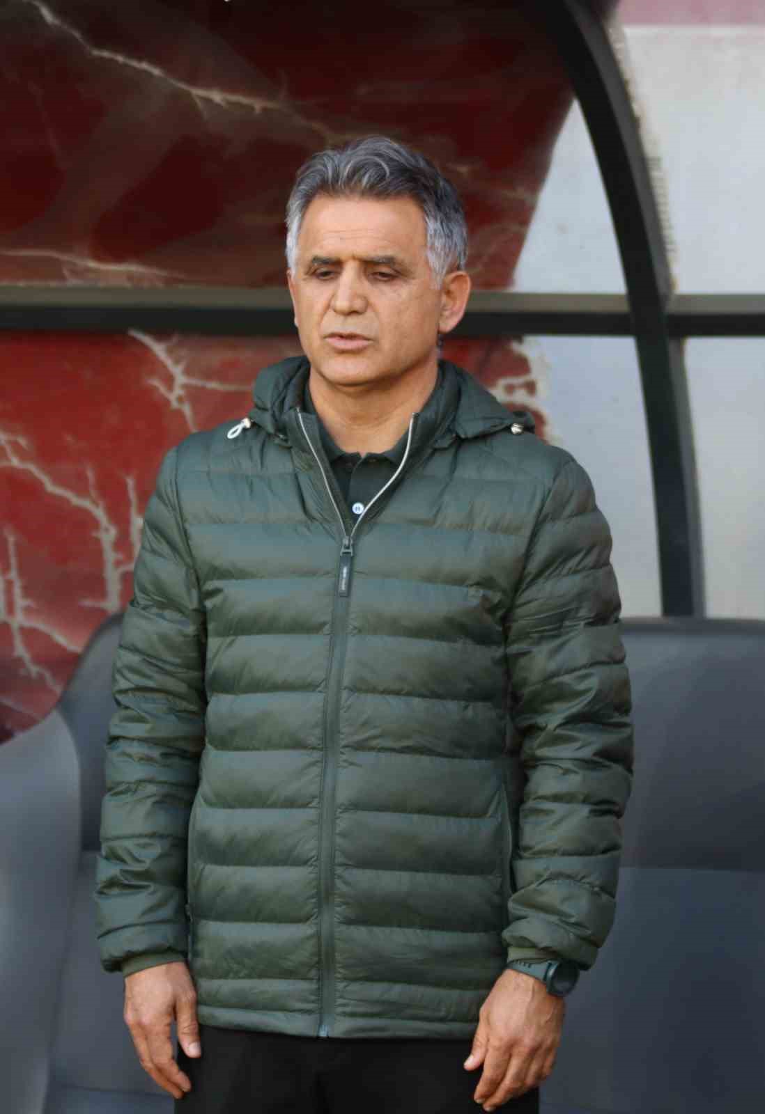 tff 3 lig karsiyaka 3 izmir coruhlu fk 1 17 EuJPwMhs