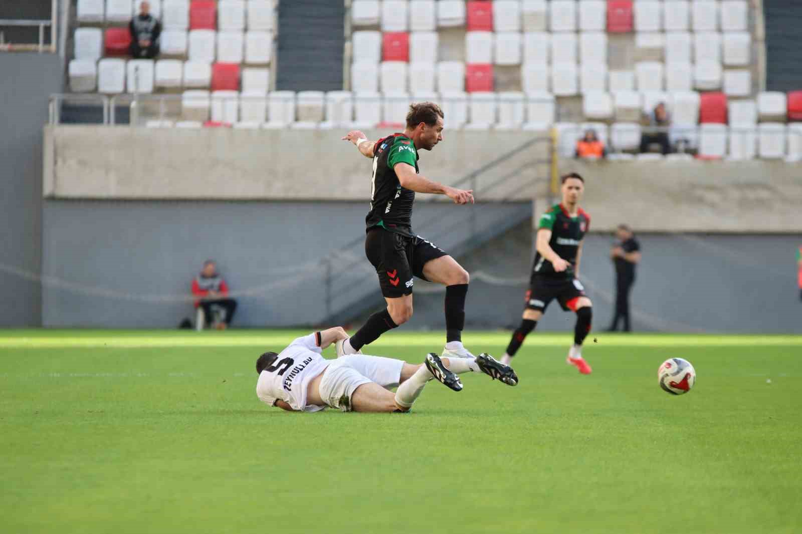 tff 3 lig karsiyaka 3 izmir coruhlu fk 1 5 yONgkELM