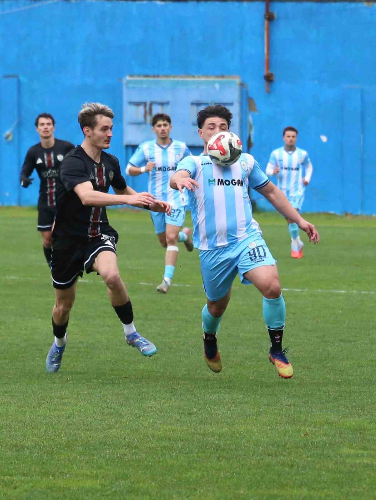 TFF 3. Lig: Pazarspor: 2 - Yozgat Belediyesi Bozokspor: 1 5 tff 3 lig pazarspor 2 yozgat belediyesi bozokspor 1 1 BQygkiWs