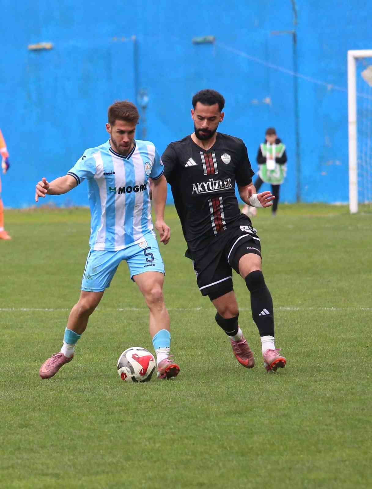 TFF 3. Lig: Pazarspor: 2 - Yozgat Belediyesi Bozokspor: 1 6 tff 3 lig pazarspor 2 yozgat belediyesi bozokspor 1 2