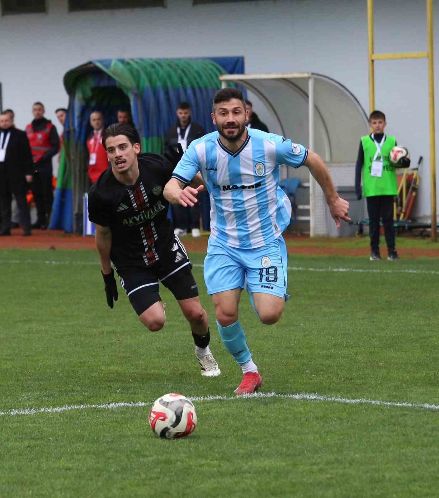 TFF 3. Lig: Pazarspor: 2 - Yozgat Belediyesi Bozokspor: 1 8 tff 3 lig pazarspor 2 yozgat belediyesi bozokspor 1 4 A5KWRQuB