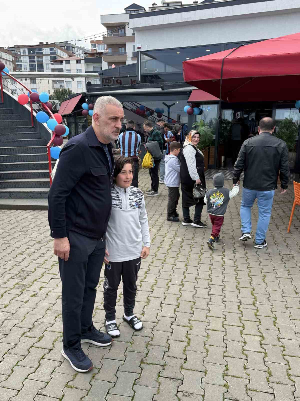 tff baskani ibrahim haciosmanogluna memleketinde ilgi 1 emqyX98O