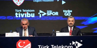 tff-ile-turk-telekom-arasinda-2-ve-3-ligin-yayin-anlasmasi-imzalandi-AizXyGHL.jpg
