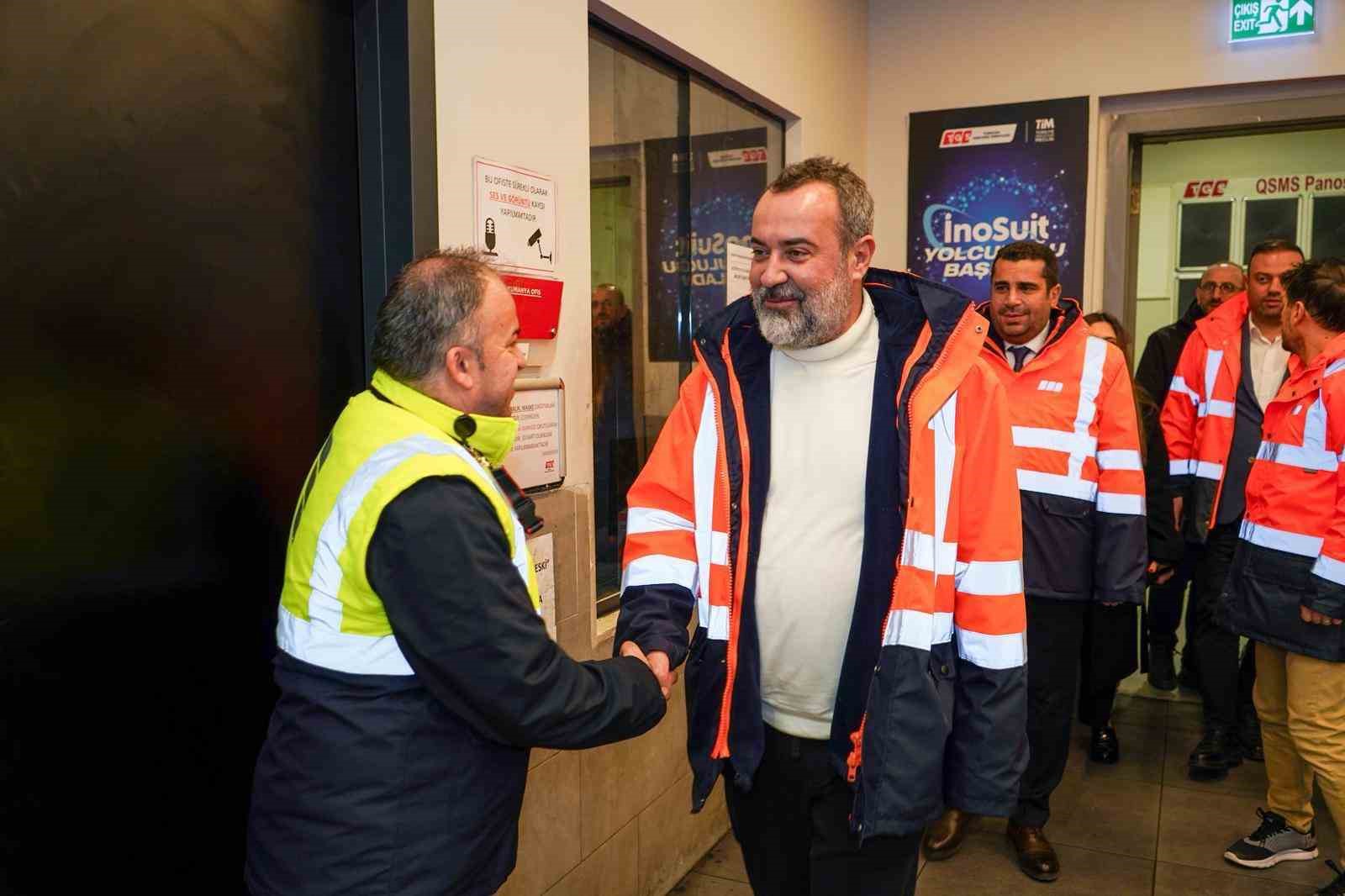tgs yer hizmetleri genel muduru akyurt personelle bayramlasti 4 CbD29hEP